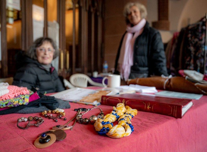 Einzelstücke liegen zum Verkauf aus